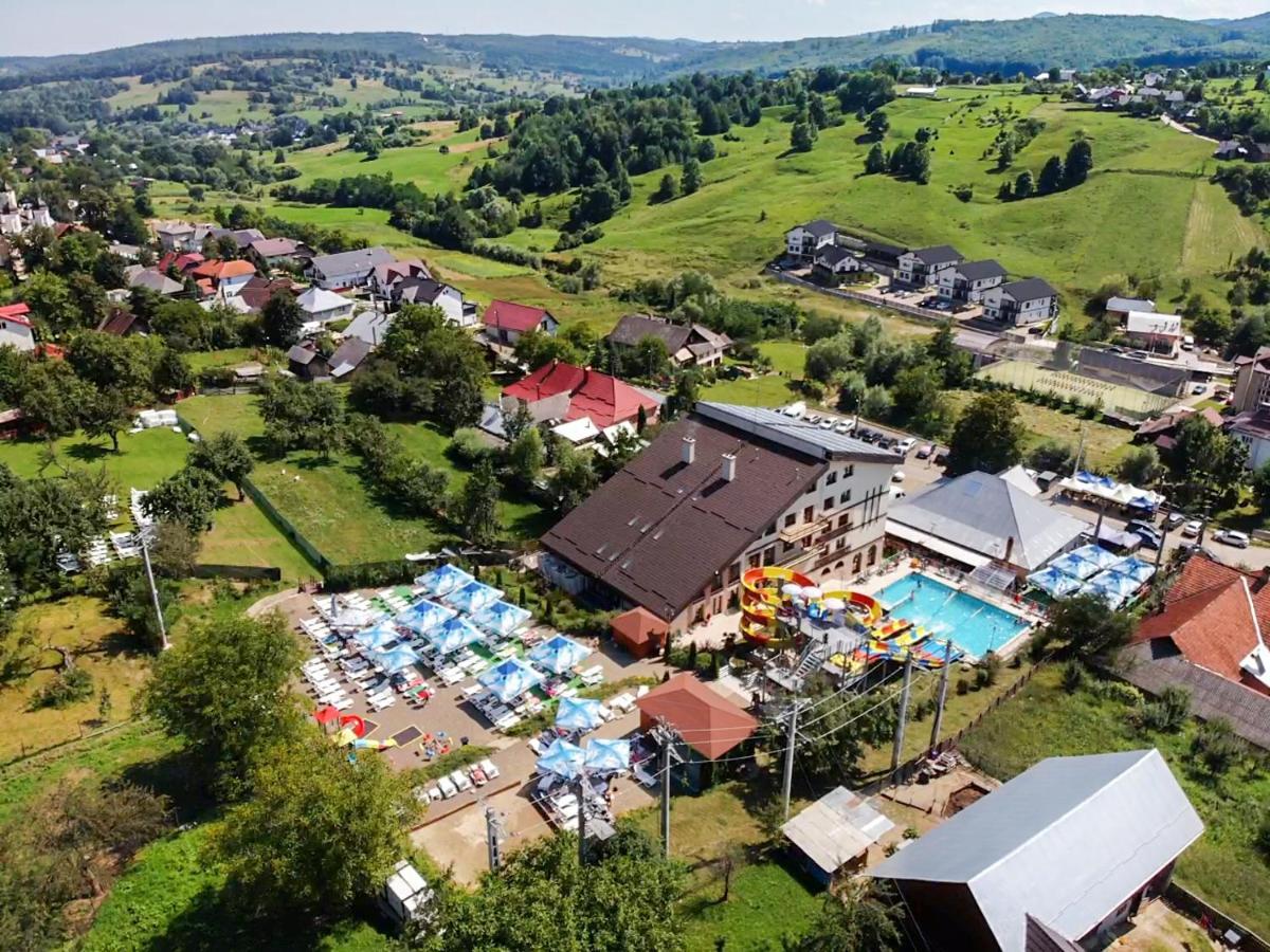 Sat De Vacanta Martisorul Cacica Exterior photo